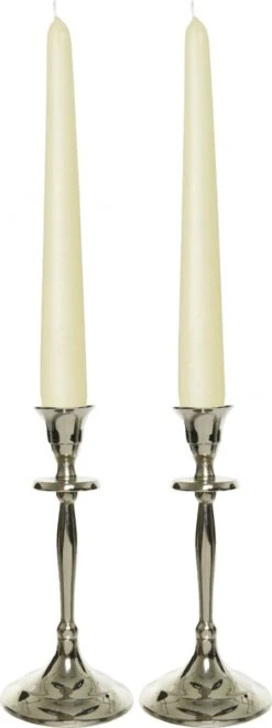 Decoris Kandelaars 2x Aluminium Zilver 20 Cm Met 12x Ivoor Witte Dinerkaarsen